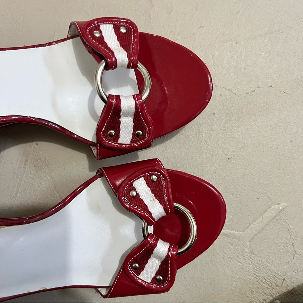 Rampage Women's Burgundy Sandals - Picture 7 of 8